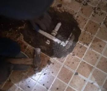 清苑卫生间漏水维修公司为您分享下卫生间渗水如何处理及注意事项