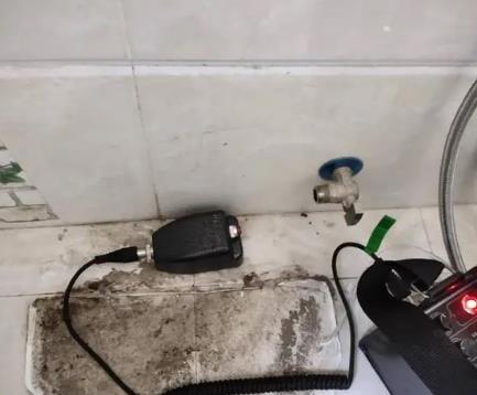 清苑屋顶漏水维修公司分享下卫生间漏水的危害及解决方法